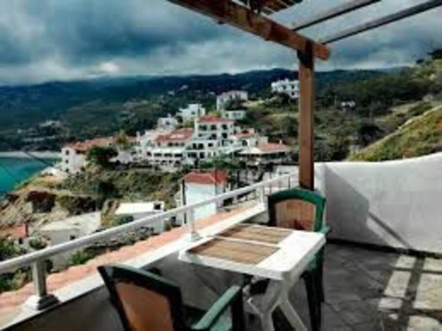 Δίχωρο Στούντιο Στον Κέντρο Του Αρμενιστή Apartment Armenistis  Luaran gambar